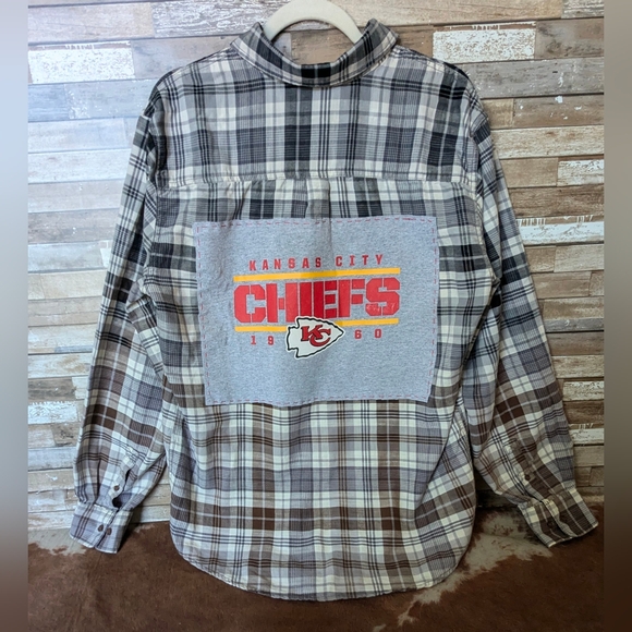 Kansas City Chiefs Upcycled Handcrafted Dip Dye Bleach Button Down Shirt - Picture 1 of 15